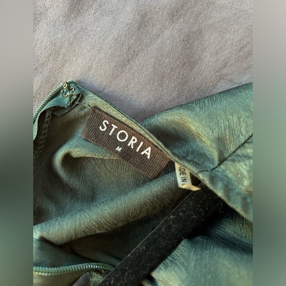 Formal Emerald Ruffle Romper - Picture 2 of 8